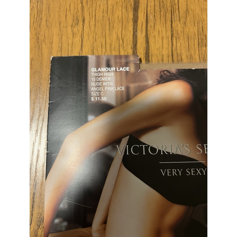 Victoria's Secret Very Sexy Thigh Highs Sz C 15 Dernier Nude W/ Angel Pink Lace - Picture 2 of 5